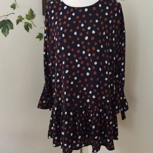 SUPER cute long sleeve dress.